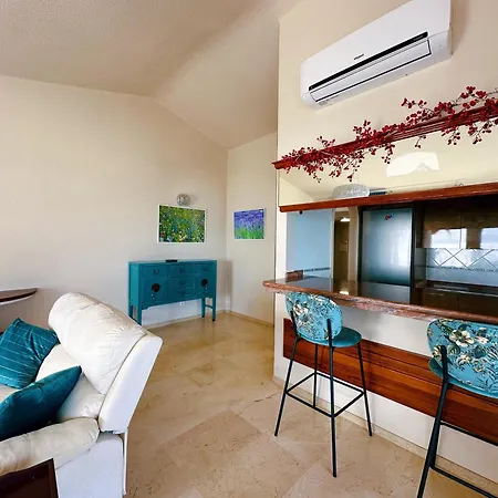 2 Bedrooms With Amazing View And Private Jacuzzi Ferienhaus