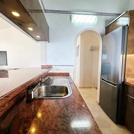 Ferienhaus 2 Bedrooms With Amazing View And Private Jacuzzi Costa Adeje (Tenerife)